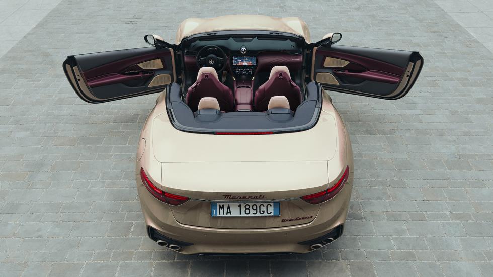 2 μοναδικές Maserati γιορτάζουν την επιστροφή της μάρκας στο σπίτι της